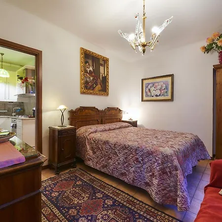 Casa Di Mezzo Ferienhaus